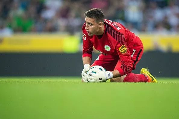 包含凯泽斯劳滕遭遇失利,保级形势严峻的词条 包含凯泽斯劳滕遭遇失利,保级形势严峻的词条