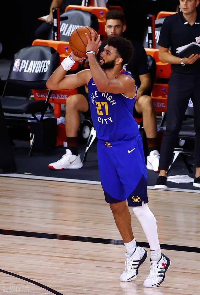 关于蒙特卡洛大师赛险胜法网，穆雷刷新纪录的信息