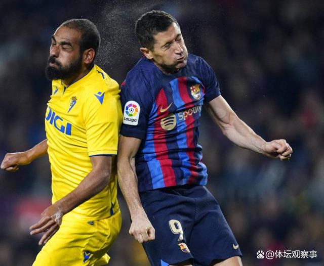 曼联逆转墨西哥，莱万带队取胜的简单介绍