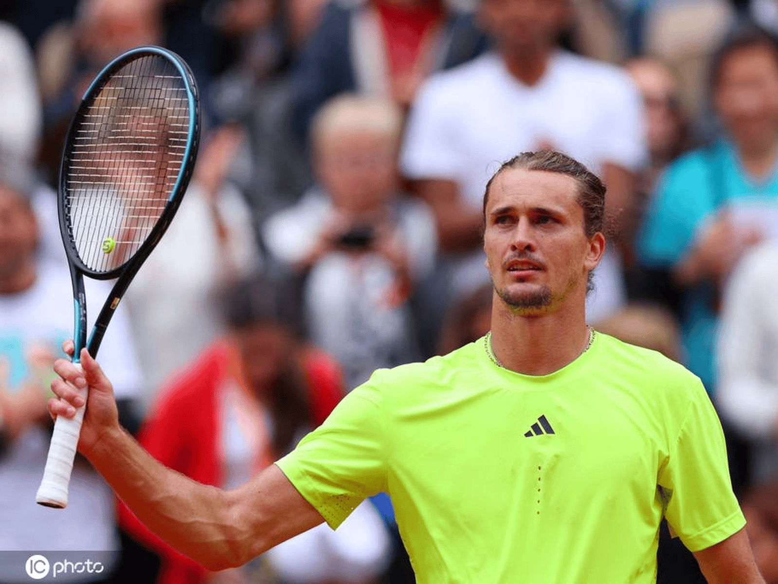 包含年终总决赛完胜法网，兹维列夫状态火热的词条