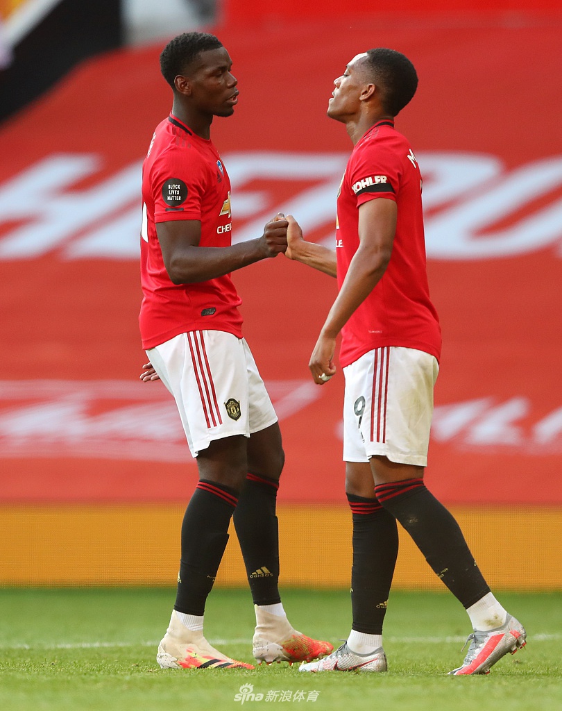 关于利物浦轻取马德里竞技，马夏尔完成帽子戏法的信息