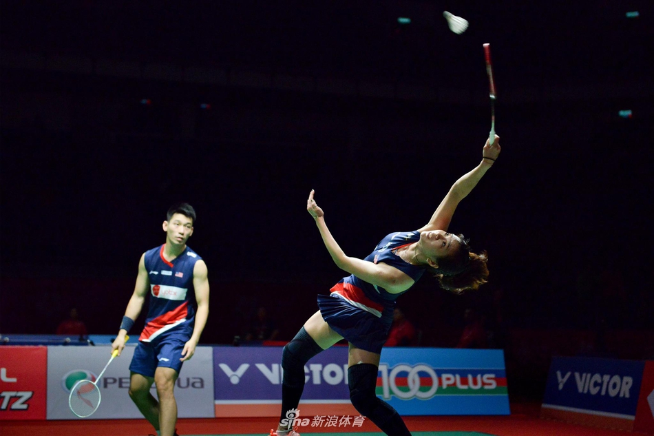 包含马来西亚队横扫韩国队，黄鸭组合统治全场的词条