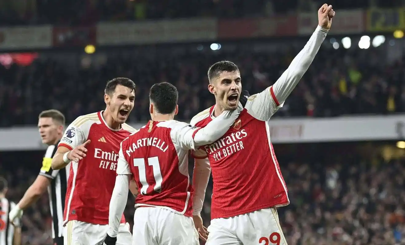 包含赫罗纳主场战胜毕尔巴鄂竞技，全取三分的词条