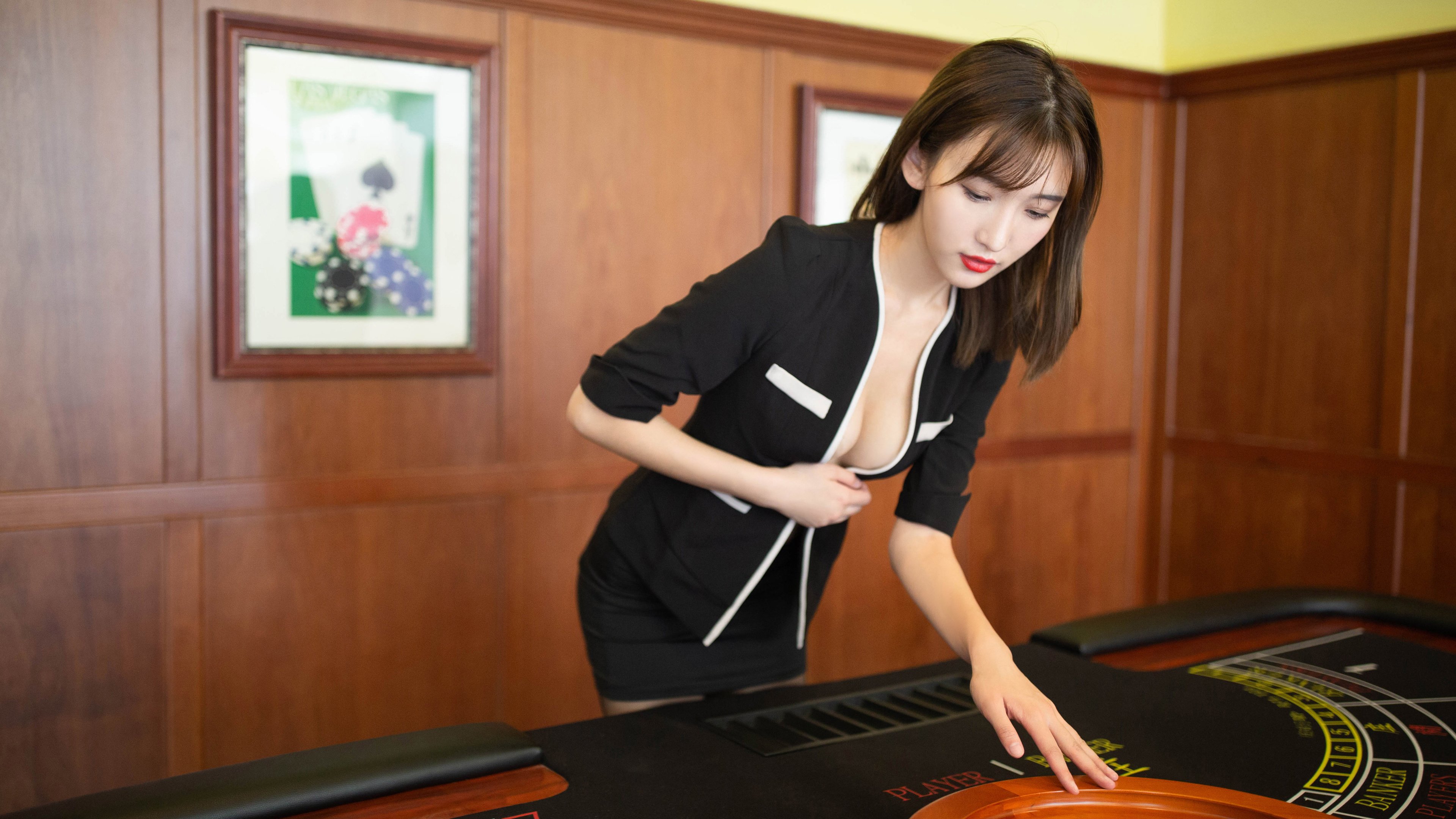 太阳完胜开拓者，班凯罗压制级发挥点燃全场