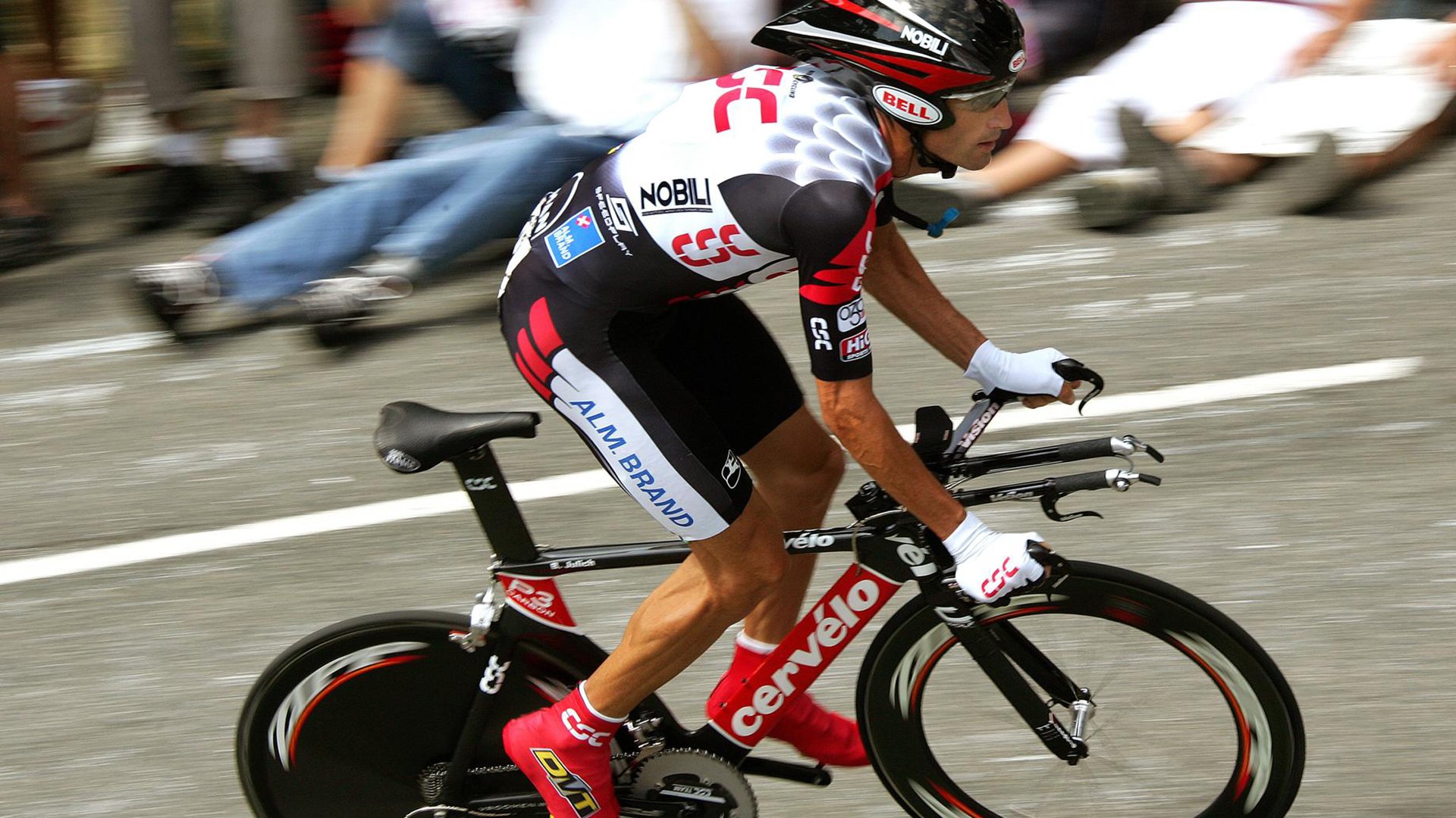 灰熊防守锁死马刺，米切尔让比赛提前失去悬念