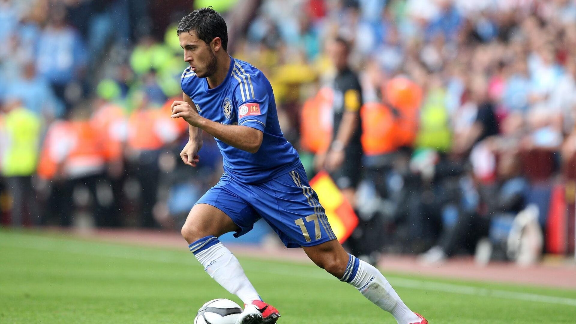 雷霆力克上海队，范弗利特成为关键先生